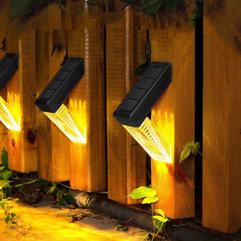 Solar LED Treppenleuchte Aussen wasserdicht in Weiss als 1er-Set für Stufen und Geländer