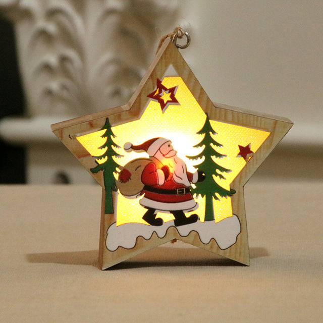 Leuchtende Holz Weihnachtsanhänger LED – Einzelner sternförmiger Anhänger, zeigt den Weihnachtsmann mit Geschenken und Tannenbäumen.