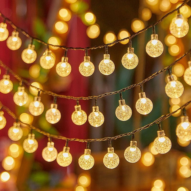 Kristall Lichterkette LED, die eine elegante Atmosphäre in Wohnräumen schafft.