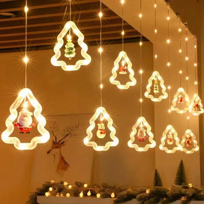 Warmweisse Tannenbaum-Rahmen mit Weihnachtsmann in gestaffelter Höhe