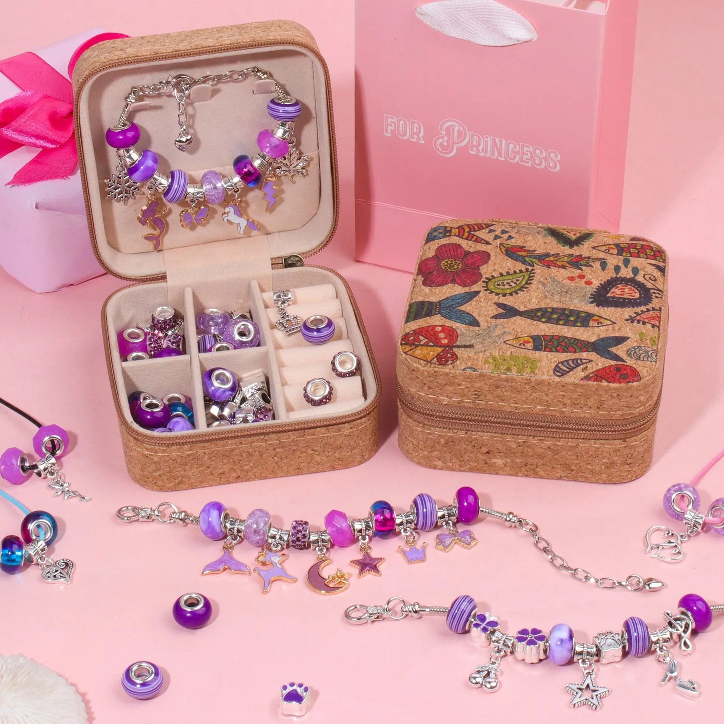 DIY Retro Charm Armband Set Mädchen – Verschiedene Anhänger wie Sterne und Traumfänger zum Gestalten.